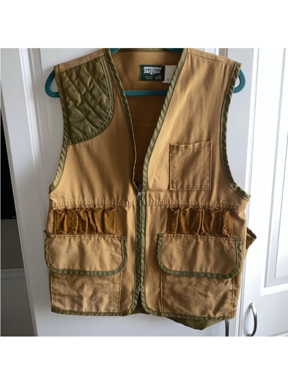 SafTbak VTG Mens Small 34-36 Hunting Vest Brown Green